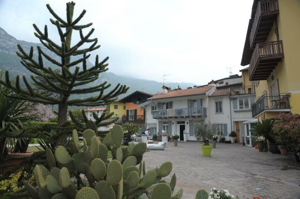 B&Bio Garda Ulivi Torbole Sul Garda Extérieur photo