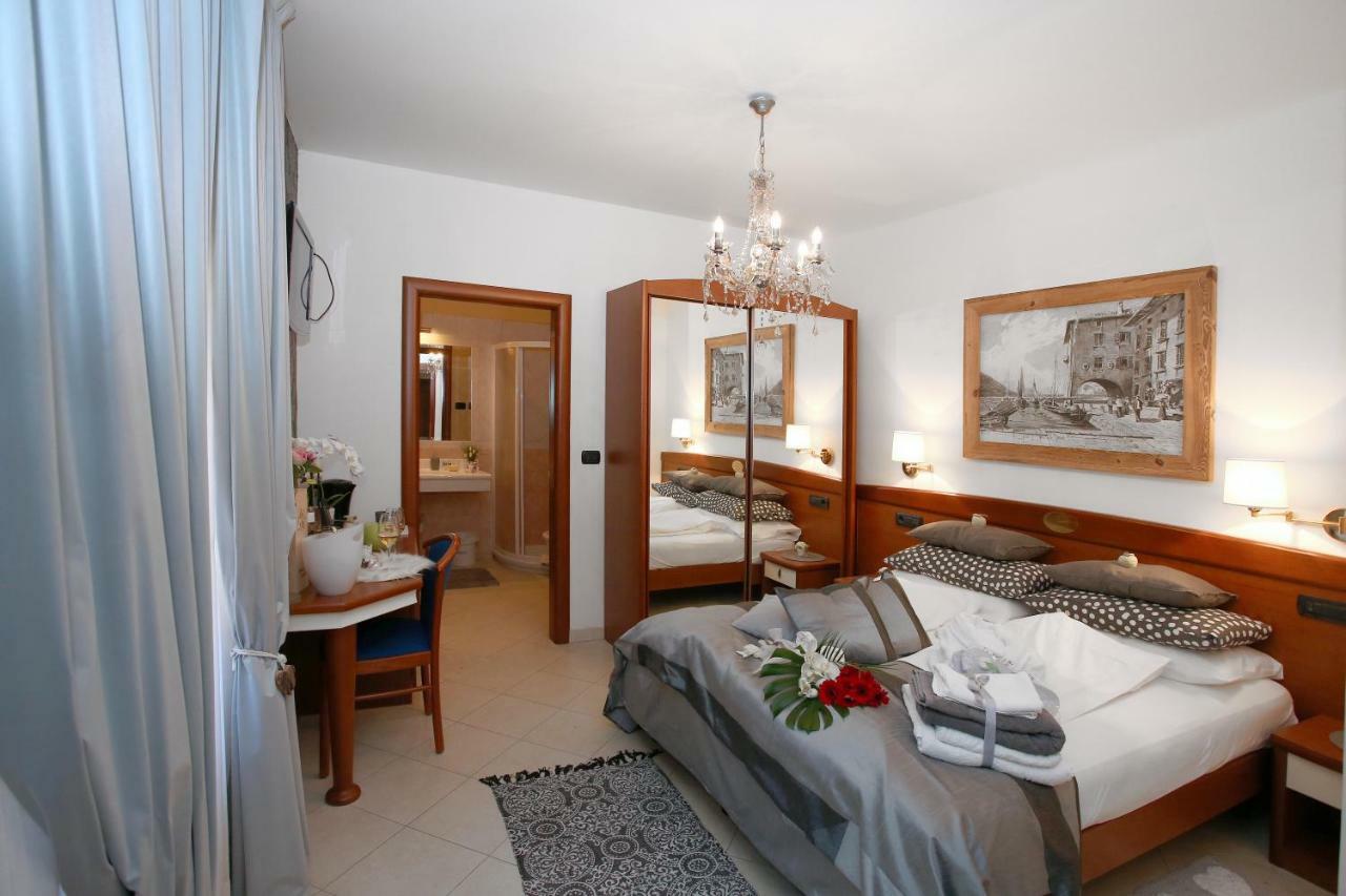 B&Bio Garda Ulivi Torbole Sul Garda Extérieur photo