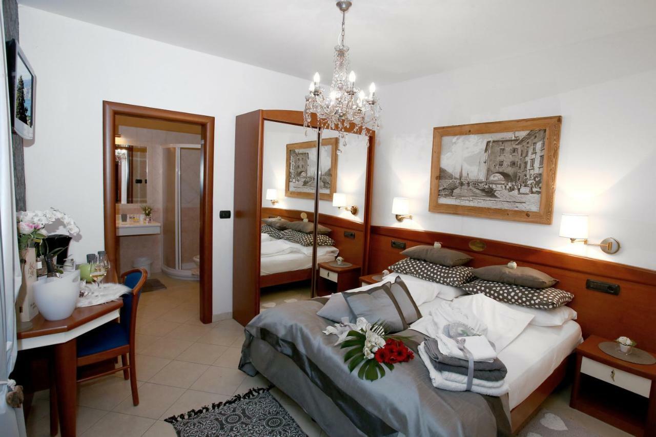 B&Bio Garda Ulivi Torbole Sul Garda Extérieur photo